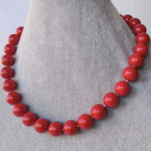 Red Shell Pearl Necklace: 14mm Fashion Jewelry