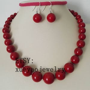 Red Shell Pearl Necklace & Earrings Set - 18 Inch