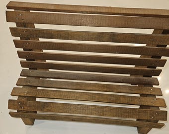 Pequeño banco de exhibición de listones de madera para muebles de muñecas, casa de muñecas vintage