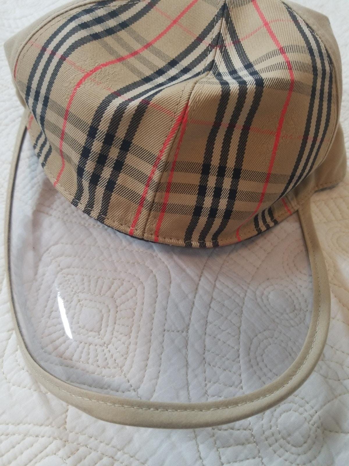 Burberry Vintage Check Baseball Cap W/ Clear Visor Beige  display picture 3