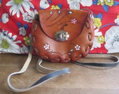 Vintage 1980 39 s Hand-Tooled Made in Mexico Hand-Painted Leather Crossbody Purse