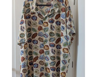 Disney Parks Vacation Club Hawaiian Shirt XXXL Rayon Button-Up Beige Multicolor