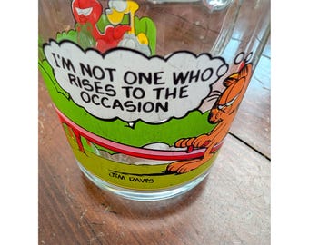 Mug en verre McDonalds 1978 « Je ne suis pas à la hauteur » Garfield