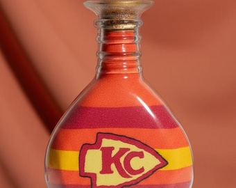 Kansas City Sand Art Bottle - Red and Gold Arrowhead