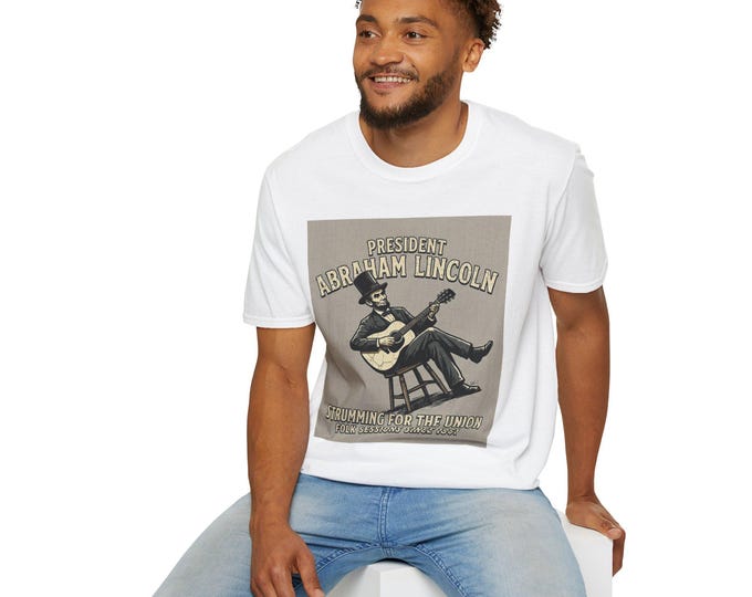 President Abraham Lincoln Playing Guitar T-Shirt | Vintage Illustration