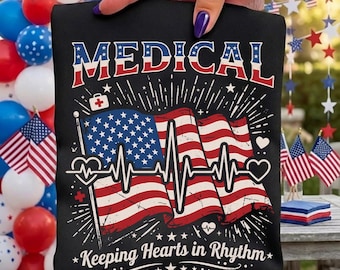 Vaterhafte Krankenschwester PNG 4. Juli Sublimationsdesign, Medizinische EKG Herzschlag Amerikanische Flagge Shirt Grafik, Herzen im Rhythmus halten Download