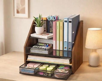 Organizador de escritorio industrial con cajones, bandeja archivadora de 4 niveles, almacenamiento de escritorio de madera con malla, organizador de oficina, portalápices y estante de trabajo.