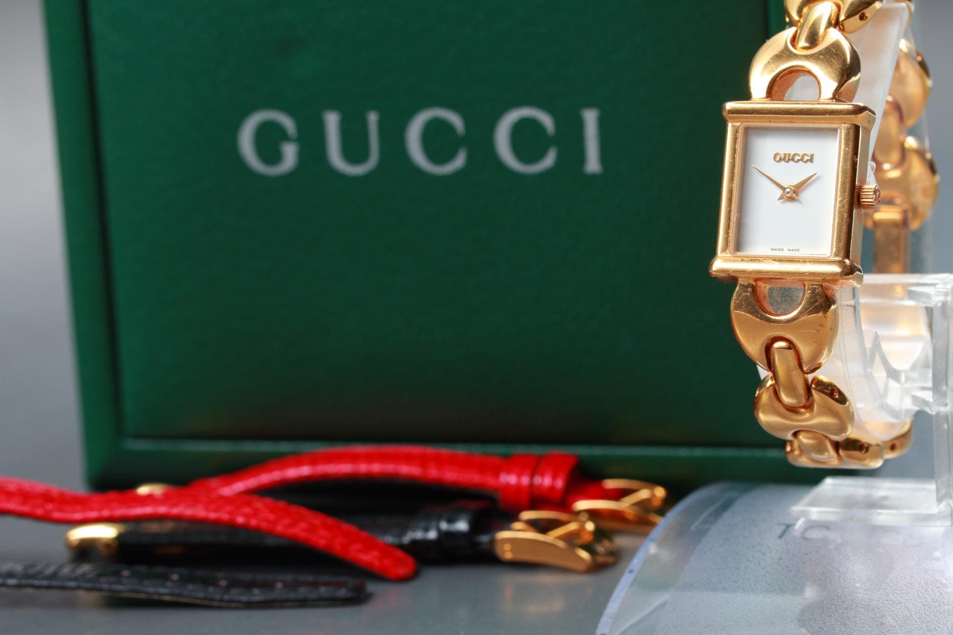Gucci 1800l Watch - Etsy