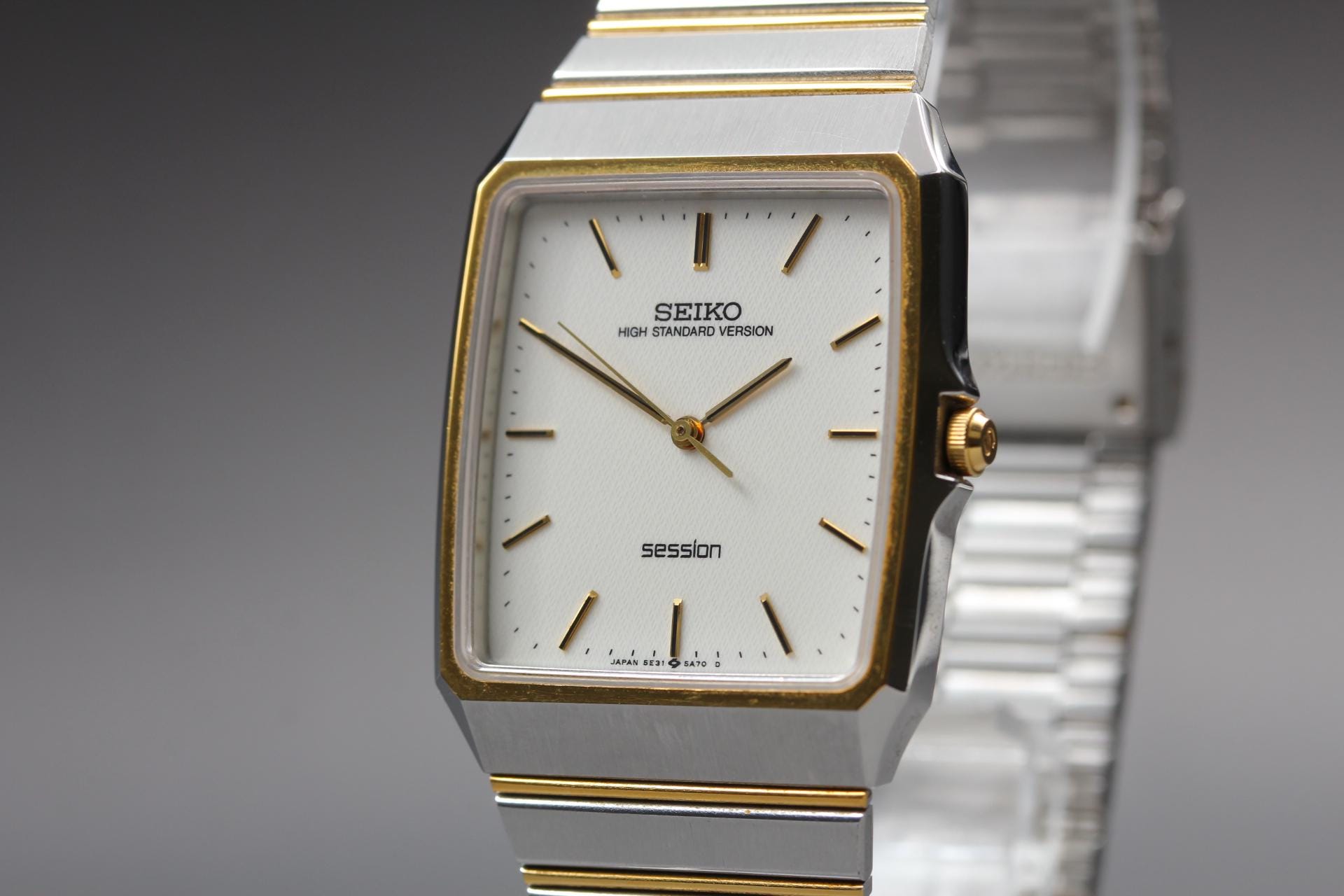 SEIKO セイコー スクエア 純正ベルト ゴールド ローマン 白文字盤　タンク 2026年最新】Yahoo!オークション -セイコー スクエア ゴールドの中古品