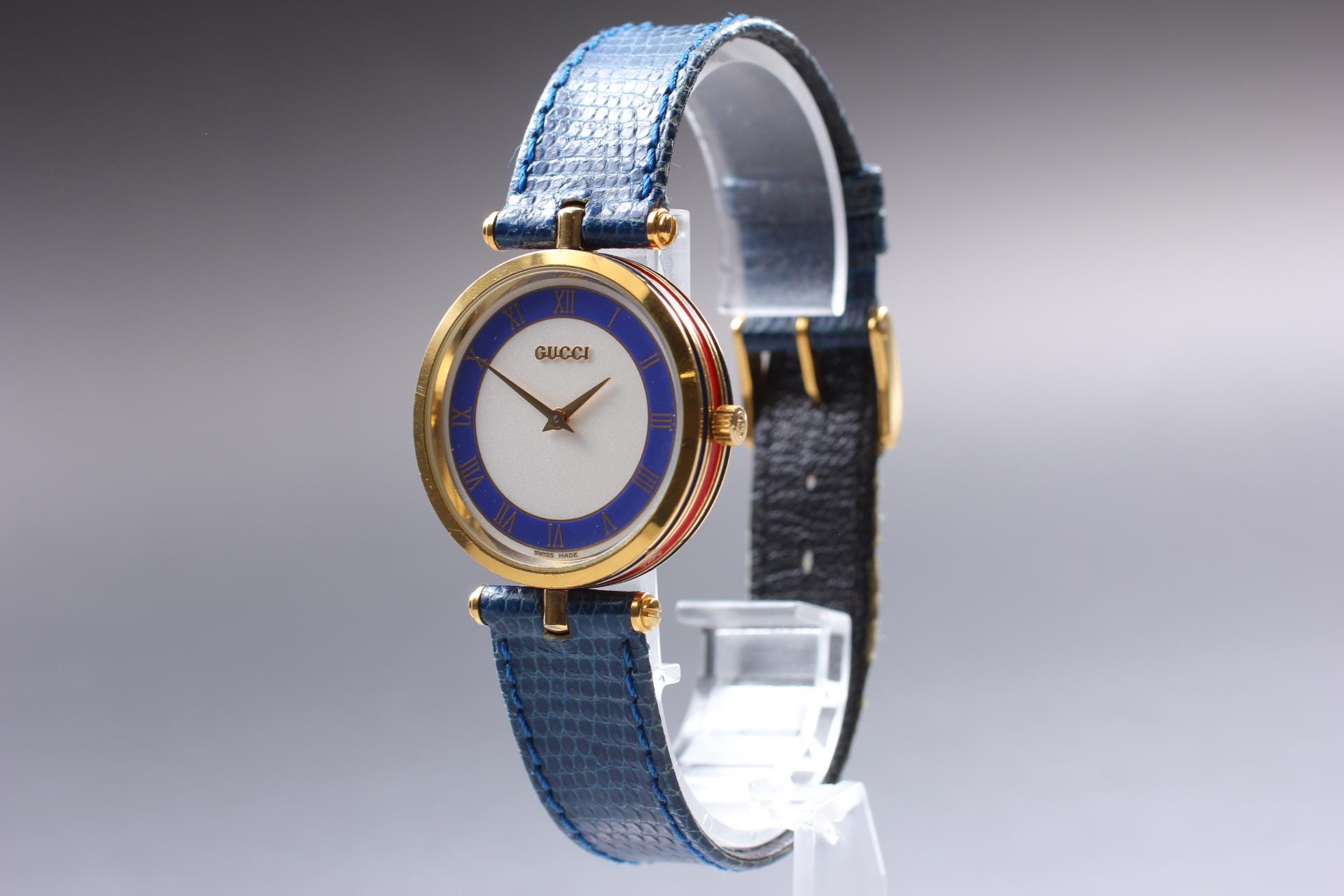 GUCCI Authentic 1980\'s watch This Gucci watch from the 1980s is an exceptionally rare and  main image 3