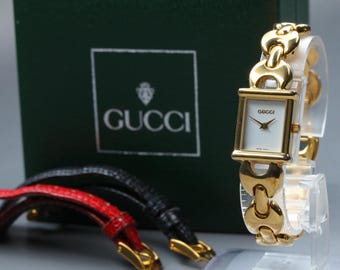 Relógio feminino vintage GUCCI 1800L, 16mm, mostrador branco, 3 opções de pulseira, quartzo, em estado impecável.