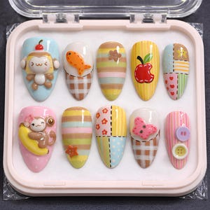 Kawaii Monkey Press On Nails | 3D-set banaan, kers, patchwork pastel dierenkunst