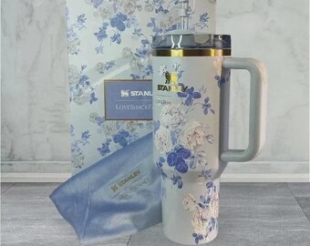 The Stanley x LoveShackFancy Quencher | 40 OZ Everblooming Rosettes