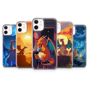 Puede incluir: Cinco fundas para teléfono con ilustraciones coloridas. Las fundas presentan un dragón de dibujos animados en varios escenarios, incluyendo una puesta de sol y un restaurante de ramen. Las fundas tienen un borde transparente y un acabado brillante. El tema es la fantasía y la cultura pop.