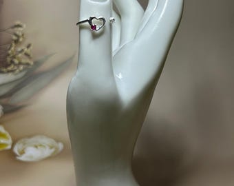 Anello a forma di cuore regolabile in argento sterling fatto a mano: gioielli artigianali