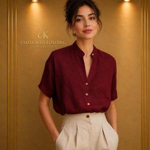 Camicetta da donna a maniche corte con scollo a V, vestibilità ampia, con bottoni, elegante camicetta da ufficio.
