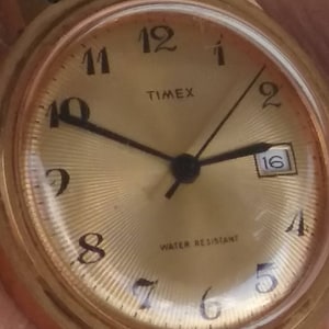 Men&#39;s Vintage 1970s TIMEX WATCH original band for parts repair