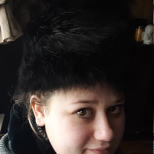 Vintage 1950s Black Fox Fur Cossack Hat - Vincent de Koven