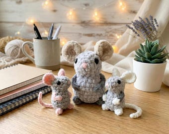 Crochet Pocket Mouse, Amigurumi Animal, Handmade Plushie, Tiny Desk Buddy