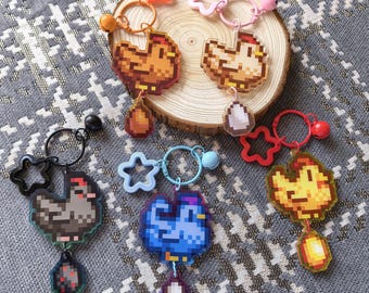 Stardew Valley Acryl Schlüsselanhänger Huhn mit Weihnachtsmotiv
