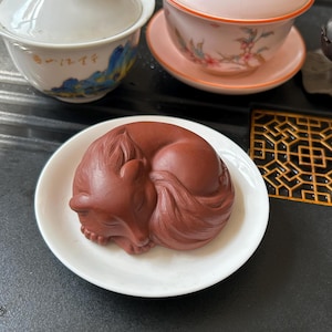 Animal de compagnie renard à neuf queues en argile violette Yixing, décoration porte-bonheur, accessoire de cérémonie du thé