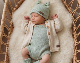knitting  baby set, handmade knit cardigan romper hat and socs, newborn shower gift