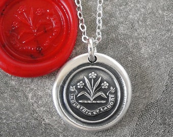 By Effort And Hard Work - Wax Seal Necklace - Forget Me Not Flower Antique Wax Seal Jewelry Latin Motto In Silver