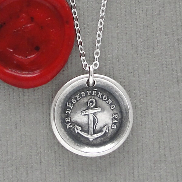 Do Not Despair - Silver Wax Seal Necklace - Hope Anchor French Jewelry