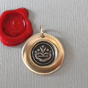 By Effort And Hard Work - Wax Seal Charm - Forget Me Not Flower Antique Wax Seal Jewelry Latin Motto In Bronze