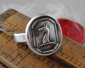 Griffin Wax Seal Ring - Courage Strength antique wax seal jewelry - Heraldic Gryphon head crest in fine silver size 10