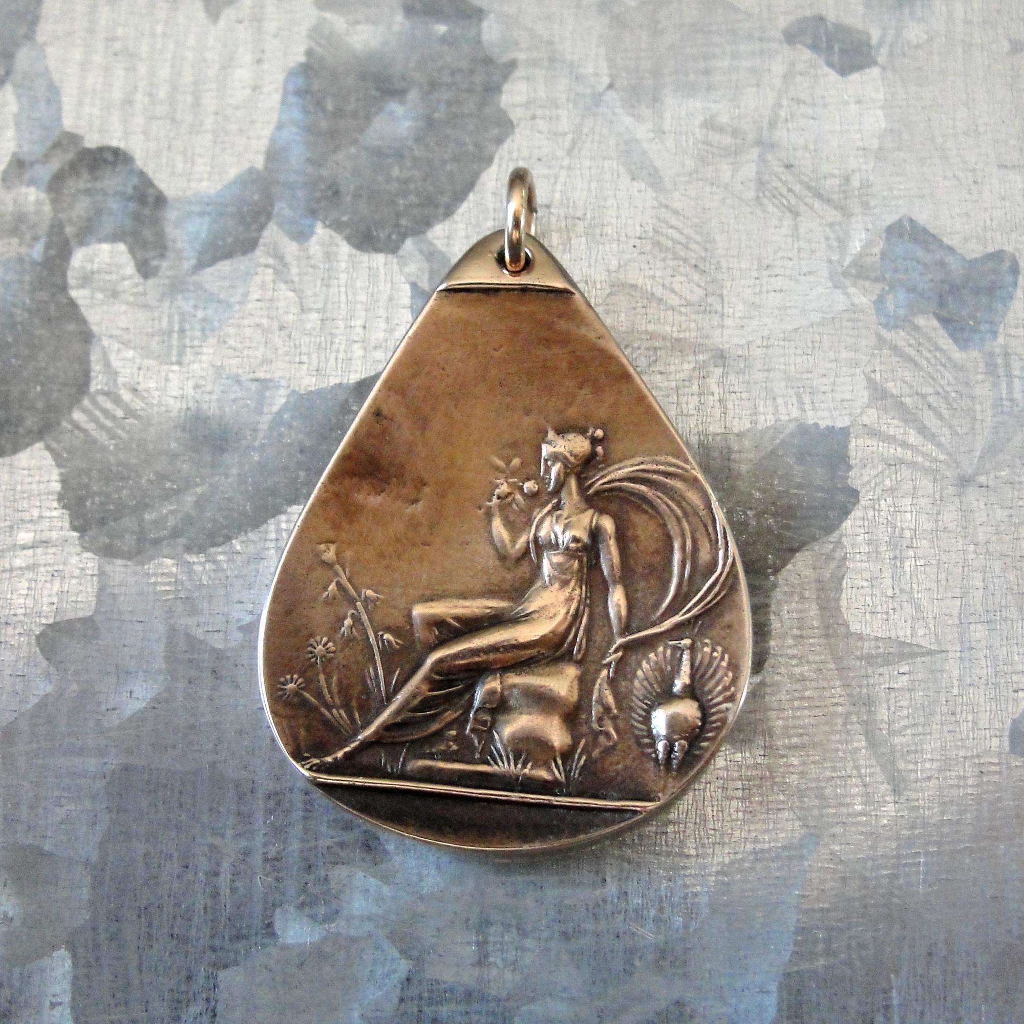 Ycagrain 10 Pièces 2 Couleurs Pendentifs en Coquillage D