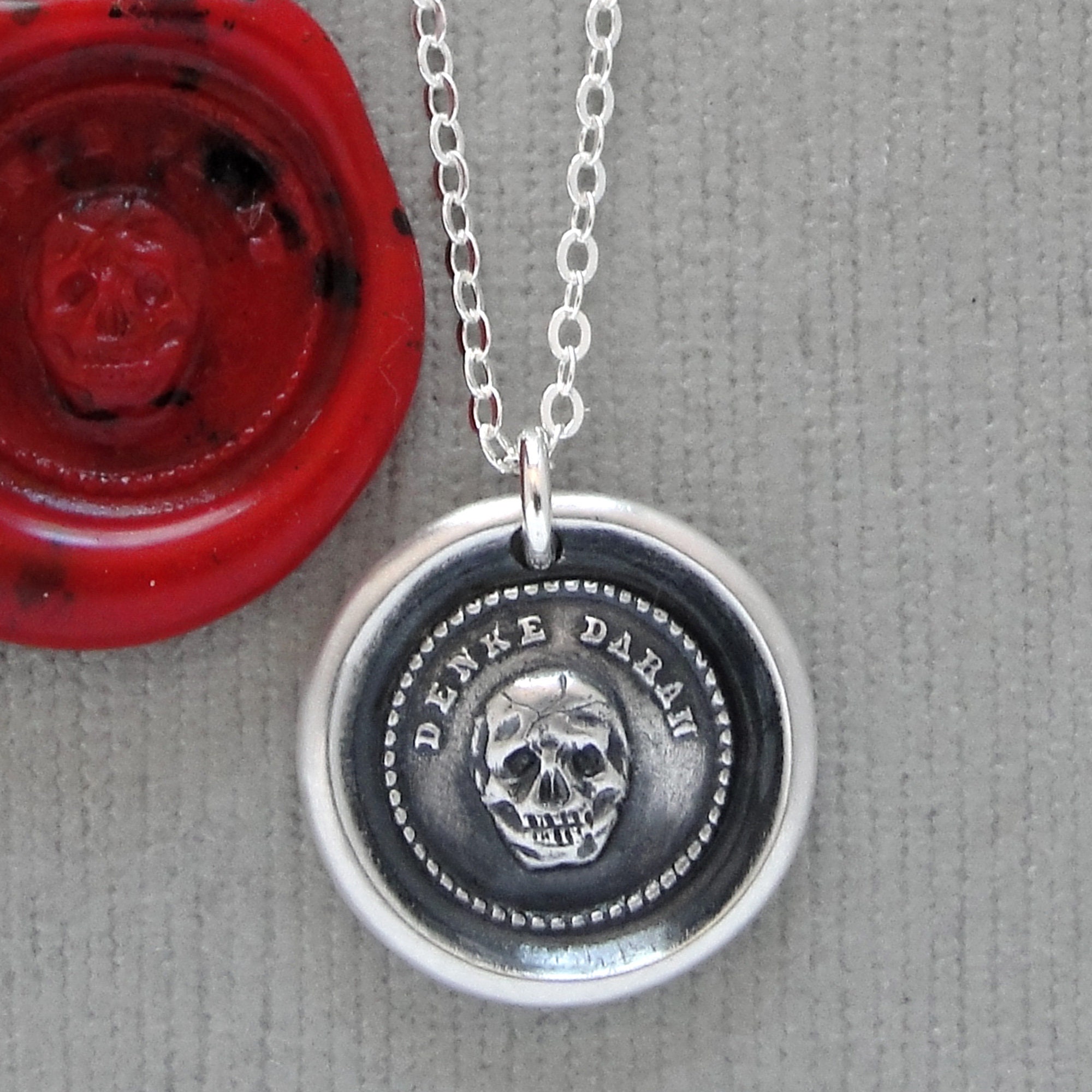 【VINTAGE HOLLYWOOD】Vintage Seal Necklace_VH2478NE070M English Rose Wax Seal Necklace - Sterling Silver Wax Seal