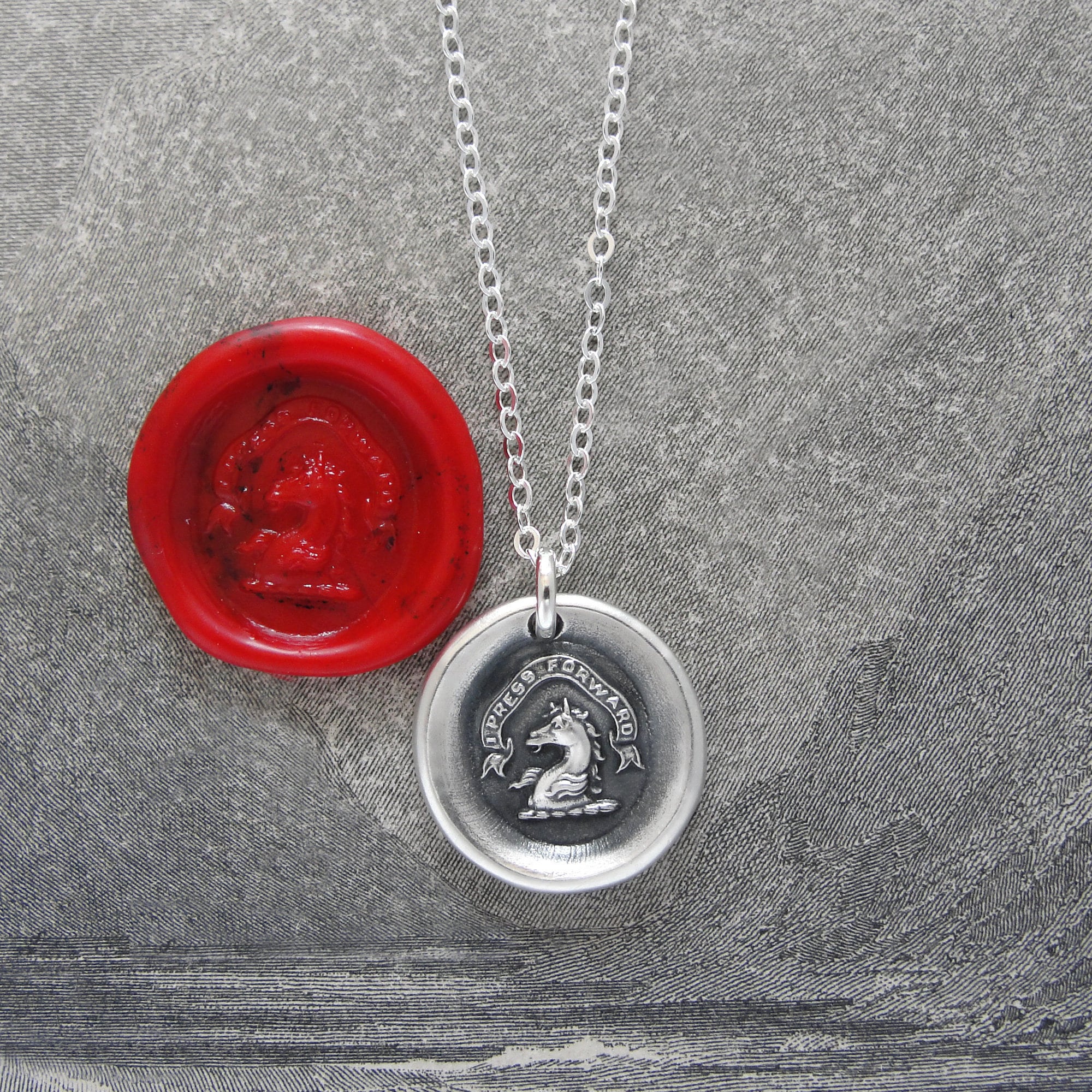 【VINTAGE HOLLYWOOD】Vintage Seal Necklace_VH2478NE070M Vintage 1941 Walking Liberty Silver Half Dollar Cut Out Coin