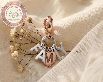 Familjebokstäver-hänge, berlocker för armband, silverberlock, halsbandshänge, present till henne, resehänge, mors dag-present
