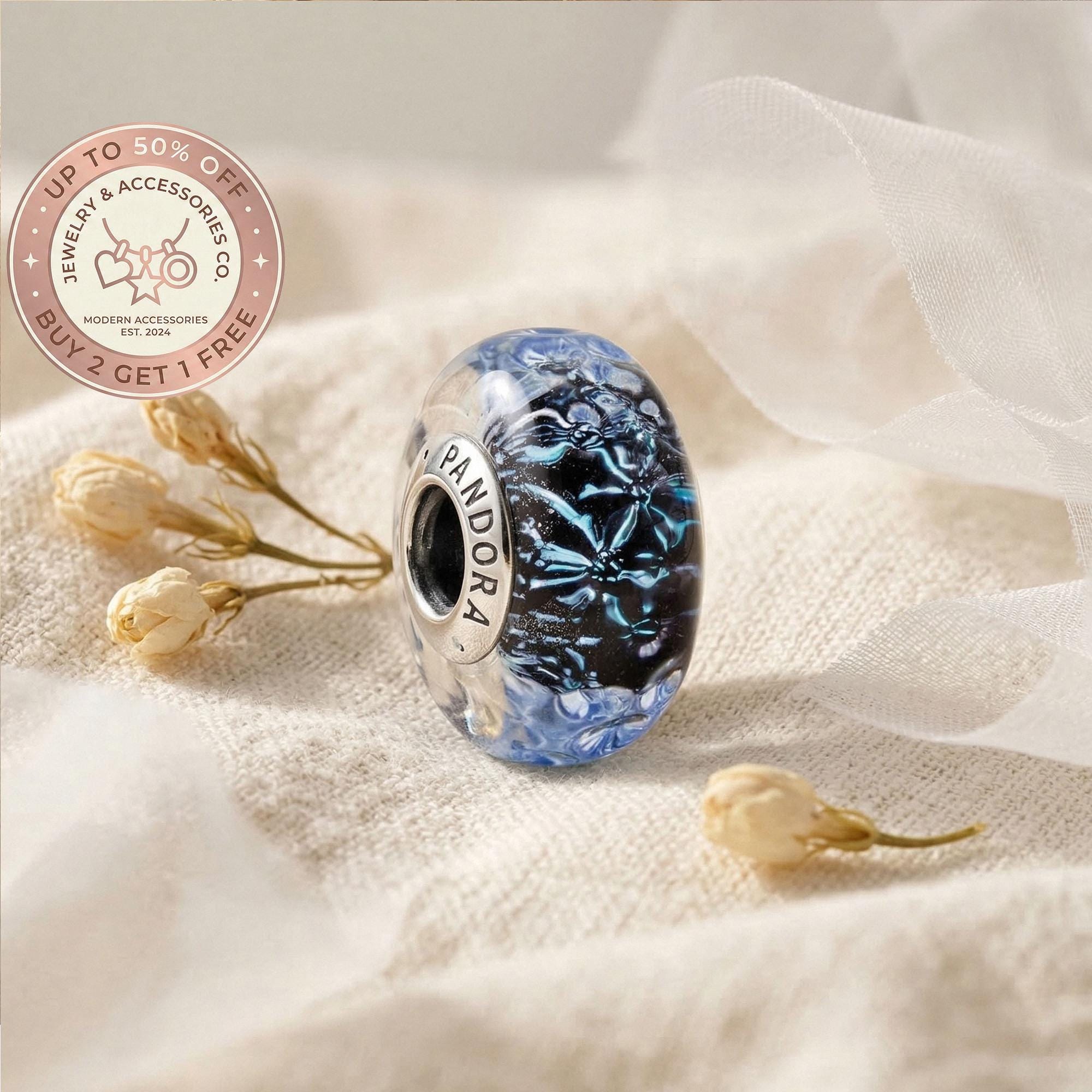 Pandora 地球デザイン ビーズブレスレット Pandora blue murano glass bead - Etsy 日本