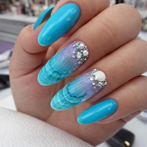 Turquoise Beach Press On Nails 3D Shell Design Almond Shape Glossy Ocean Summer Vacation Nails Reusable Fake Nail Set Gift