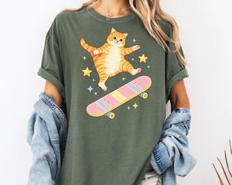 Skateboard Cat Shirt Cute Cat Shirt Funny Cat Tee Kawaii Cat Shirt Cat Lover Gift Aesthetic Animal Tee Trendy Cat Shirt