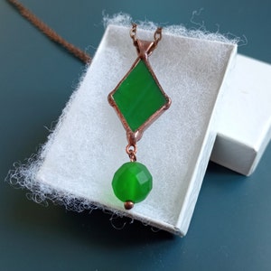 Grüne Glasperle, Buntglas Schmuck, Geschenk für Frauen, grüne Glasperle, handgemachtes Geschenk, Anhänger Halskette