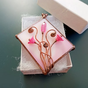 Stained glass necklace, gift for women, pink pendant, artistic jewelry, glass flowers, unique handmade image 3