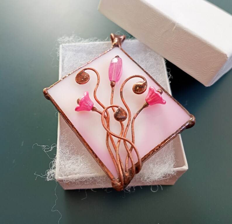 Stained glass necklace, gift for women, pink pendant, artistic jewelry, glass flowers, unique handmade image 3