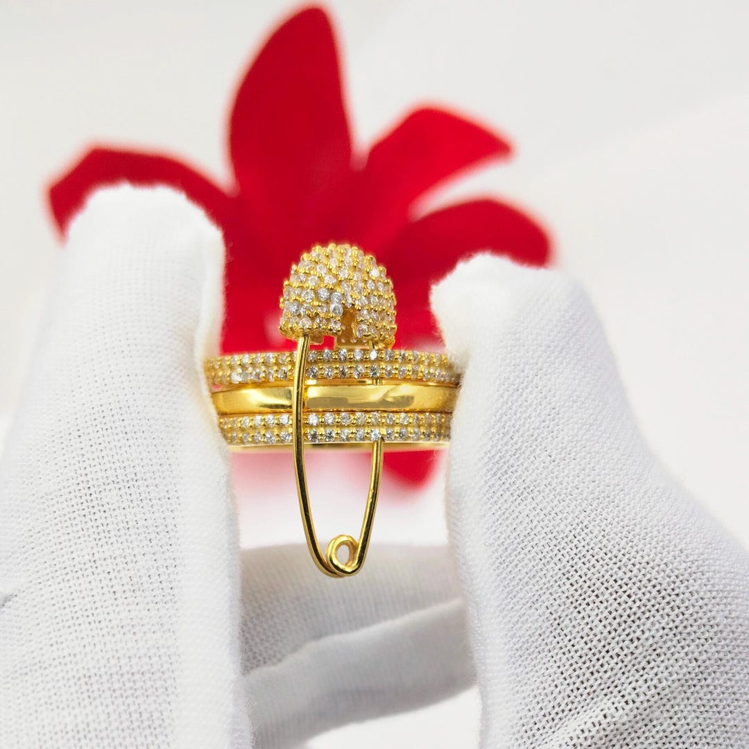 18K Solid Gold Diamond Safety Pin Ring, Triple Band Interlocking Band ...