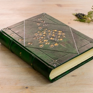 HardCover Journal Personalized B5, GuestBook Wedding, Gift for Her, Emerald Green Leather Notebook, Tree Of Life, Unique Forest Journal