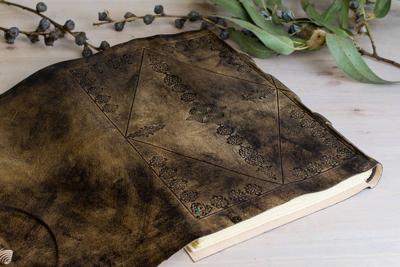 Leather Notebook B4 Personalised, A4 Journal Large, Wedding GuestBook Custom, Rustic Leather Sketchbook, Prayer Journal, Writing Journal image 3