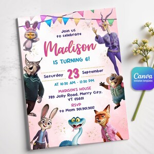 Puede incluir: Una tarjeta de invitaci&oacute;n de cumplea&ntilde;os con personajes de Zootopia, fondo rosa y banderines coloridos. El texto dice: Join us to celebrate Madison IS TURNING 6! Saturday 23 September AT 10:30 AM - 12:30 PM MADISON'S HOUSE 789 Jolly Road, Merry City, VT 05601 RSVP to Mom 901.901.9012.