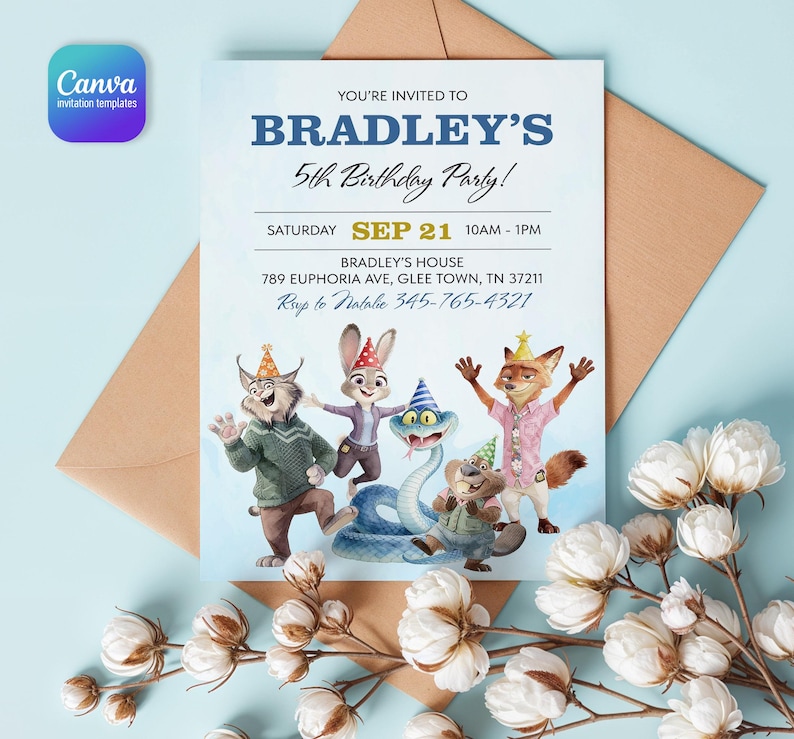 K&ouml;nnte beinhalten: Eine rechteckige Geburtstagseinladungskarte mit dem Text Bradley's 5th Birthday Party, Saturday Sep 21, 10am-1pm und Adressdaten. Die Karte zeigt Zeichentricktiere mit Partyh&uuml;ten, darunter ein Luchs, ein Hase, eine Schlange und ein Biber.