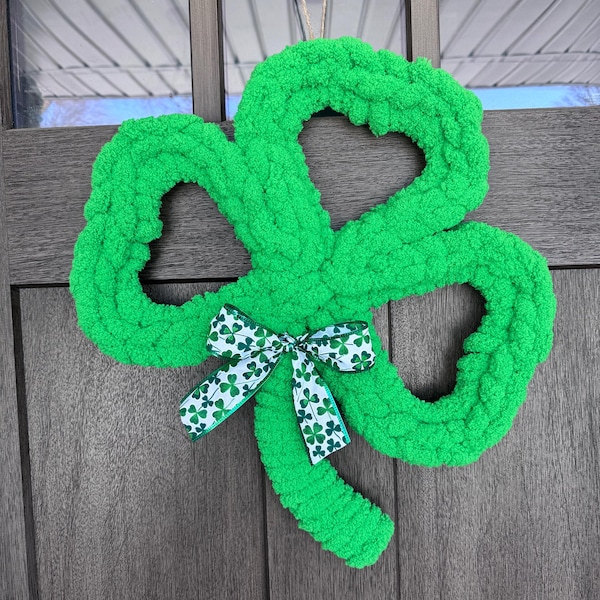Hand Knit Shamrock Wreath