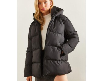 Frauen Lange Kugel Mantel Schwarz Kordelzug Kapuze Midi Länge Warme Winter Oberbekleidung