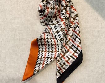 Artistic Geometric Silk Imitation Scarf, Chic Head Wrap, Neck Accessory (70x70 cm)