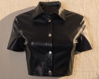 Faux Leather Crop Shirt for Women, Short Sleeve Button Down Leather Top, Streetwear Harajuku Chic Blouse, Vegan Leather Crop Top Minimalist