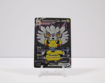 Tarjeta de arte VCOS de Pikachu de Garrurumon - Ilustración de cosplay de Digimon - Proxy de arte completo texturizado NM - Evolución de Pikachu Cosmax